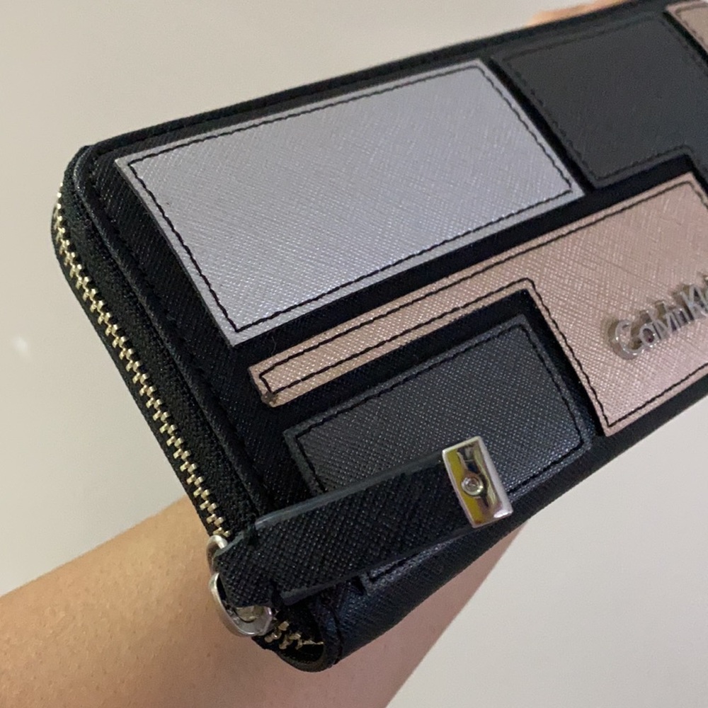 Wallet - Picture 3 of 3